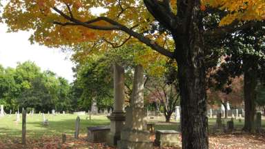 VIew of a City of Raleigh historic cemetery